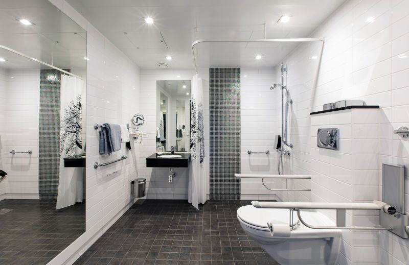 Wide Entrance Walk-in Showers
